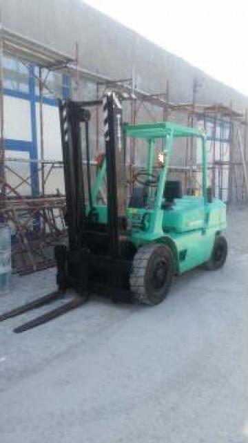 Motostivuitor Mitsubishi de 4000kgf cu ridicare 4050 mm