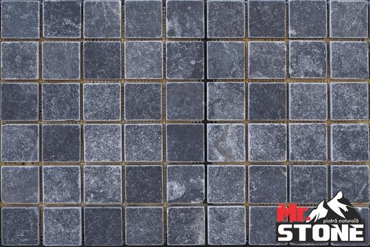 Mozaic Black Dark tumbled 2,3 x 2,3cm