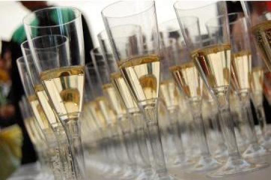 Organizare festivitati de absolvire