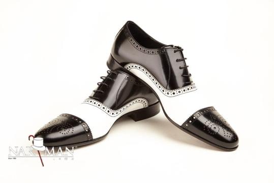 Pantofi barbatesti eleganti, alb cu negru, piele, cu siret