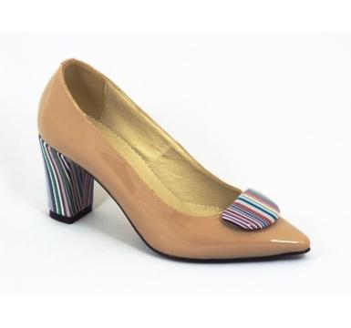 Pantofi dama eleganti bej lacuit din piele naturala P313