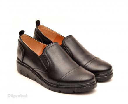 Pantofi dama negri sport-casual din piele naturala