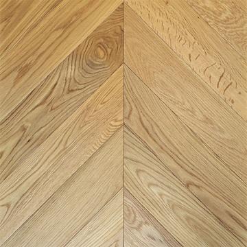 Parchet chevron stejar CD 95x10mm lac extra mat