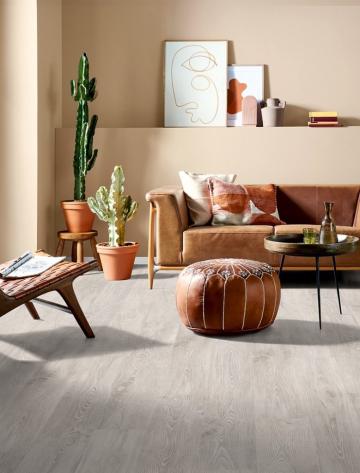 Parchet laminat Egger EL2771 Castan Girona alb 8 mm