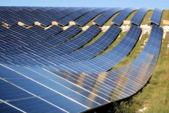 Parcuri panouri solare fotovoltaice