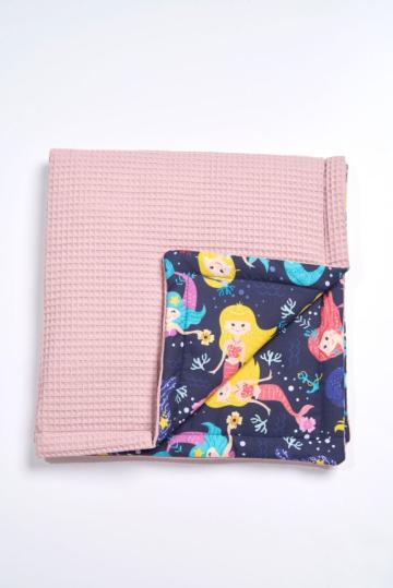 Paturica pufoasa cu printuri vesele pentru bebe - Sirene