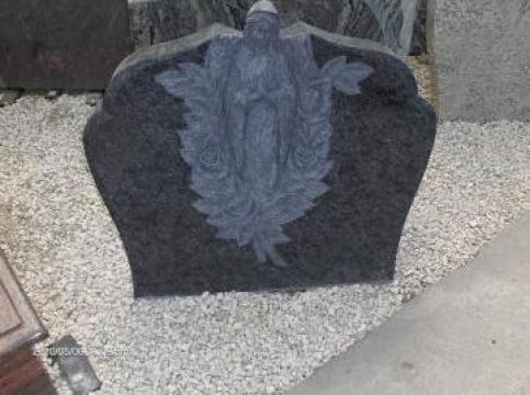 Piatra funerara cu Sfanta Fecioara