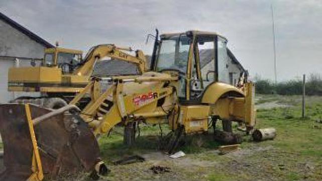 Piese dezmembrari buldoexcavator Komatsu wb 93 an 2001