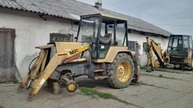 Piese dezmembrari buldoexcavator MF 750 1996