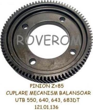 Pinion Z=85 dinti, cuplare mecanism balansoar UTB 640