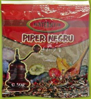 Piper negru macinat 50 gr.