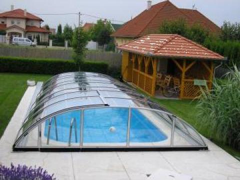 Piscina cu acoperire policarbonat la cheie