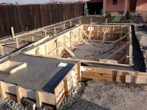 Piscina din beton placata cu vitroceramica
