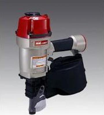 Pistol pneumatic pentru cuie in rola Max CN 80