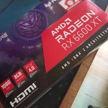 Placa video Sapphire Radeon RX 6600XT Nitro+ 8GB DDR6