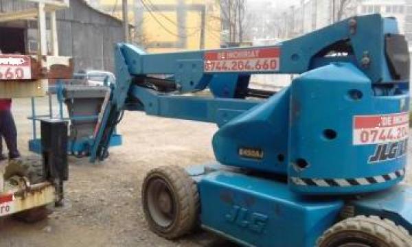 Platforma articulata diesel 16 m JLG E450AJ