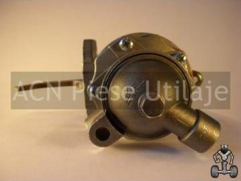 Pompa de alimentare combustibil Massey Ferguson MF3550