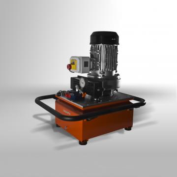 Pompa hidraulica CB700 L4 - 230V/1 -c/w Intercooler