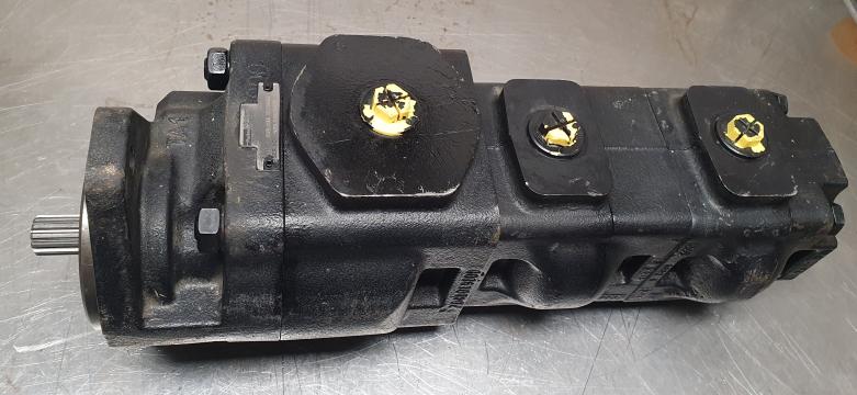 Pompa hidraulica cu roti dintate tripla Parker
