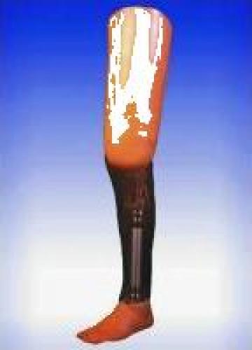 Proteza modulara de dezarticulatie de genunchi