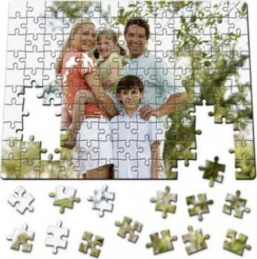 Puzzle personalizat