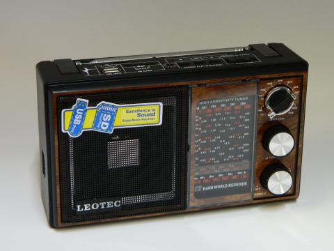 Radio Leotec LT-805UAR