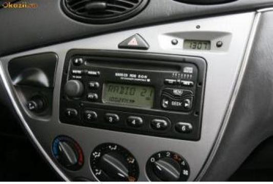 Radio casetofon Ford Focus I