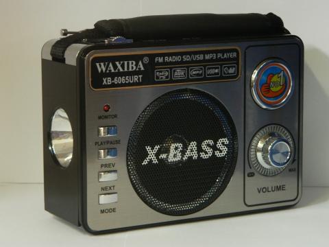 Radio portabil cu MP3 player Waxiba XB-6062URT