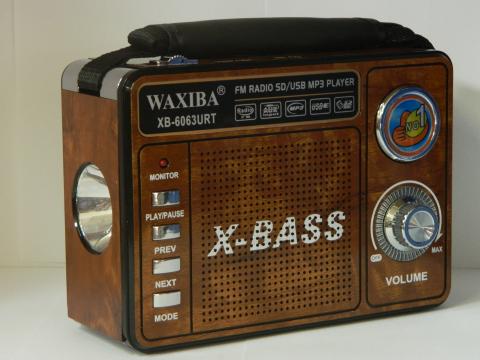 Radio portabil cu MP3 player Waxiba XB-6063URT