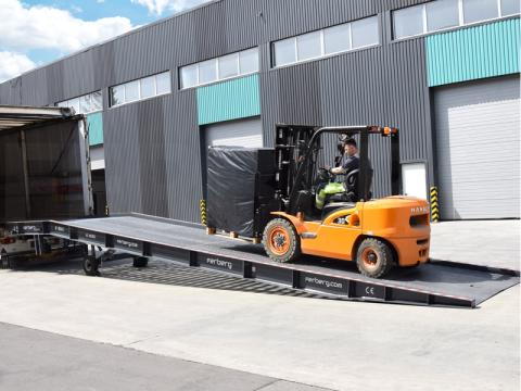 Rampa mobila de incarcare Ferberg
