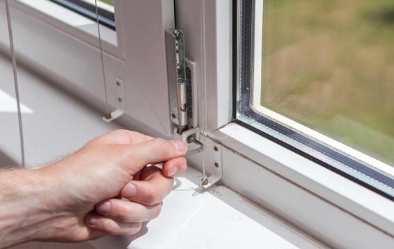 Reparatii termopane Al si PVC