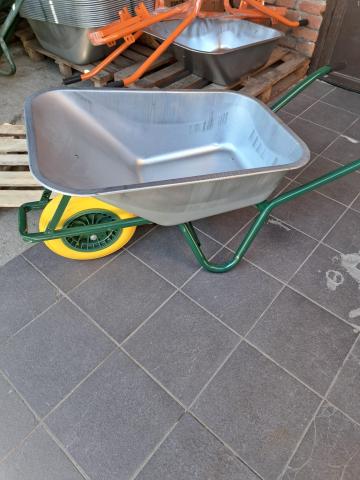 Roaba cuva ZN 90 l roata cauciuc plin pe rulment cu ace