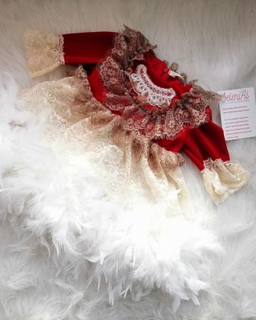 Rochita Vintage Pene Theresa