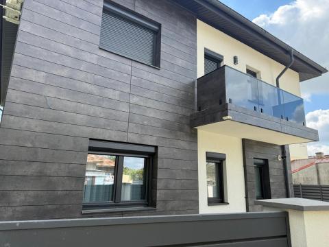 Rulouri aluminiu aplicate electice