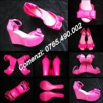 Sandale cu platforma albe, bej, nude, roz fucsia, negre