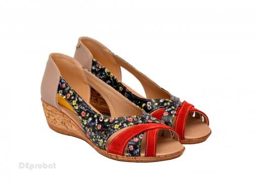 Sandale dama multicolore cu platforma din piele naturala