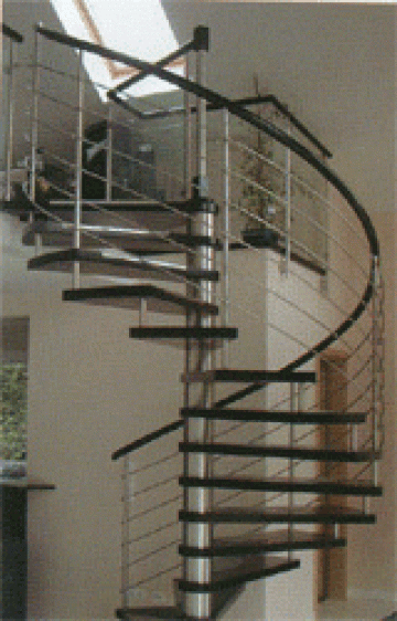 Scara din inox cu trepte din lemn vopsit