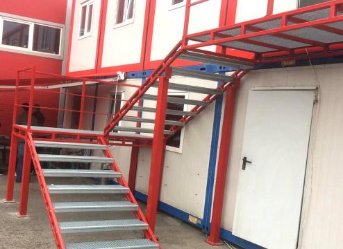 Scari metalice de interior si exterior