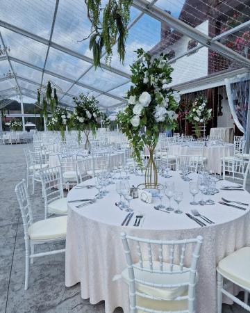 Scaune Chiavari Tiffany restaurant, ballroom cort evenimente