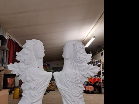 Sculptura Butaforii polistiren - Fata frunza
