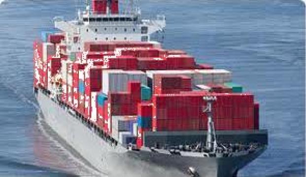 Servicii de transport maritim containerizat
