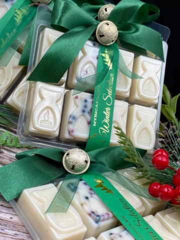 Set ceara parfumata din soia, 4 Winter Selection Green,160gr