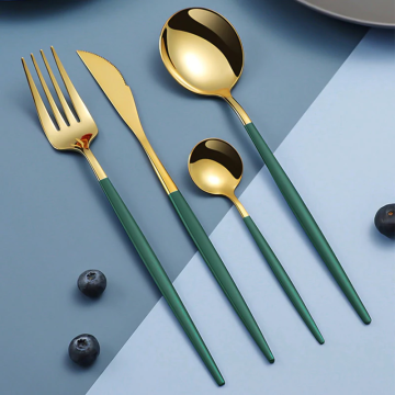 Set tacamuri 24 piese stil portughez