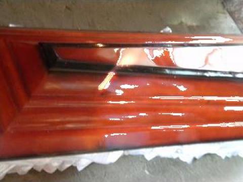 Sicrie in patru colturi