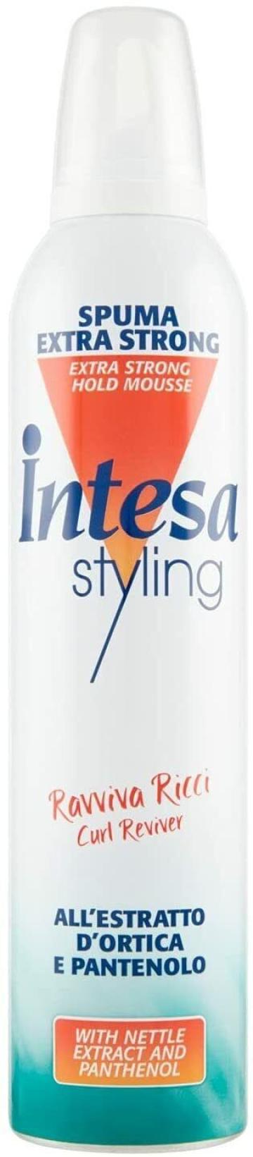 Spuma de par Intesa Styling Extra Strong, 300ml