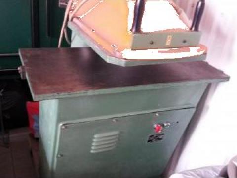 Stanta pentru decupat manere sacose second hand