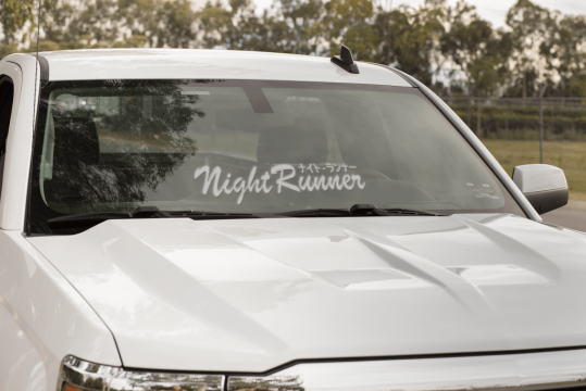 Sticker auto parbriz - Night runners