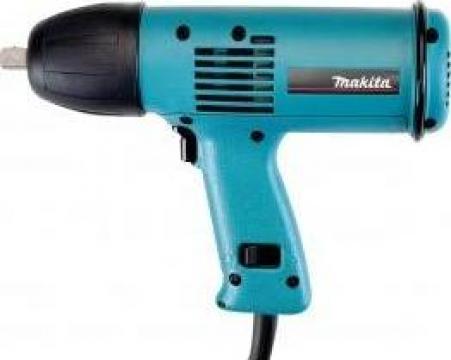 Surubelnita cu impact Makita 6905H