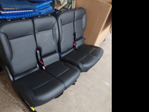 Tapiterie din piele scaune auto