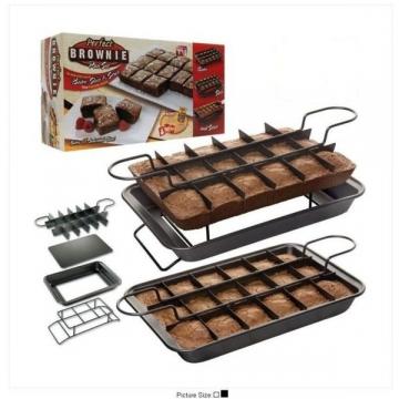 Tava pentru prajituri cu separator Perfect Brownie